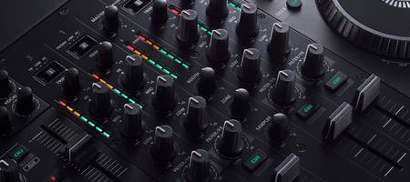 Roland lanceert toegankelijke en draagbare DJ controller DJ-707M